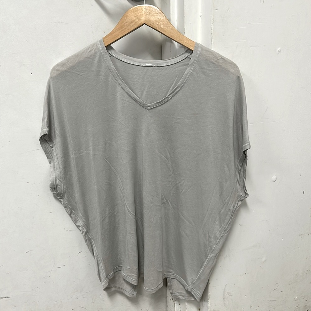 Lululemon tops